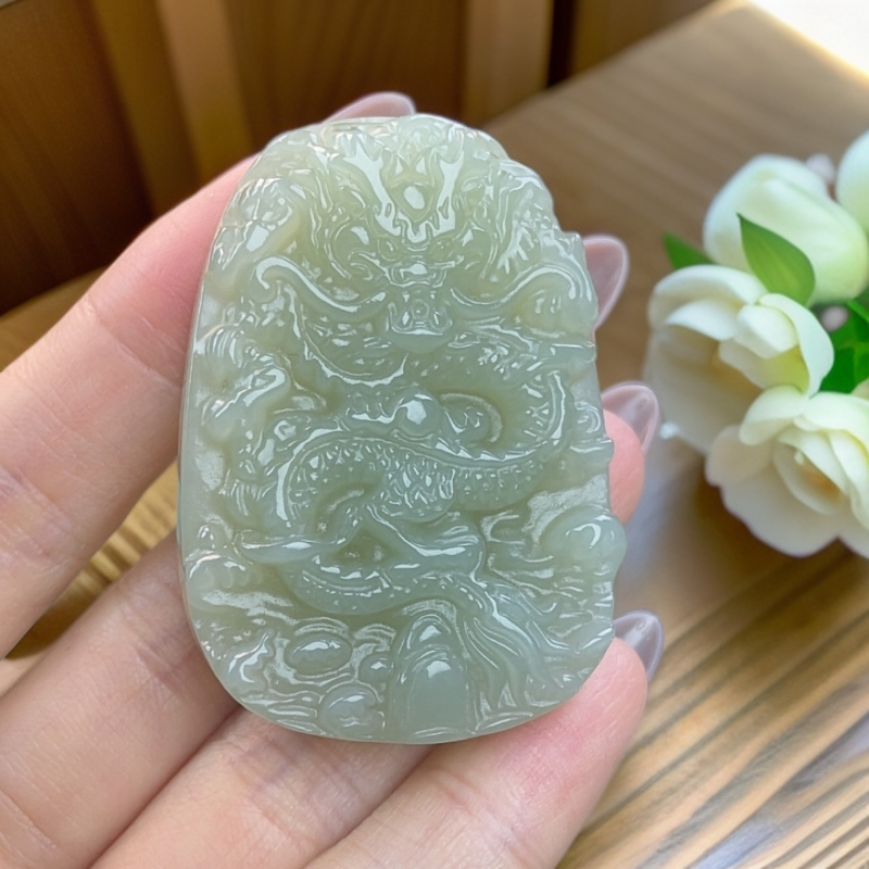 和田玉吉祥龙牌龙腾四海