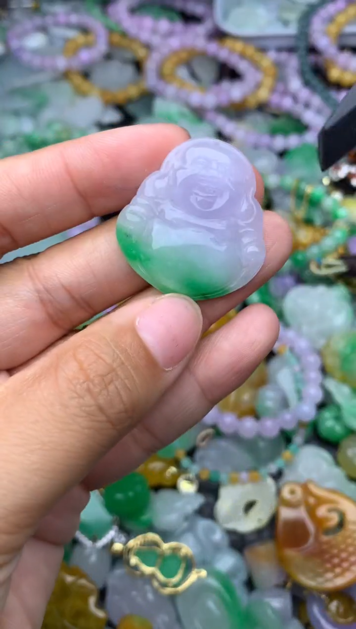 颈饰未镶嵌翡翠天然缅甸翡翠吊坠