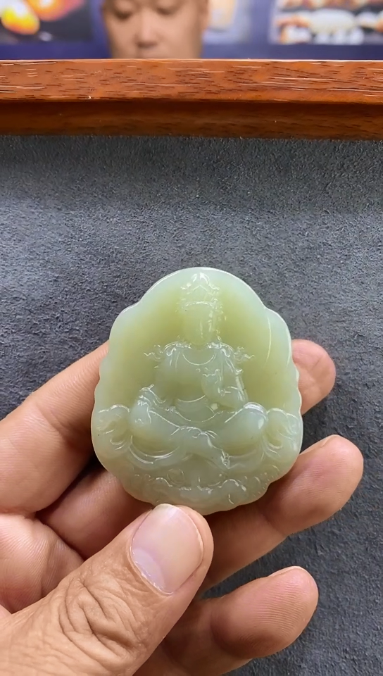 和田玉未镶嵌吊坠(不含链)精品和田玉观音