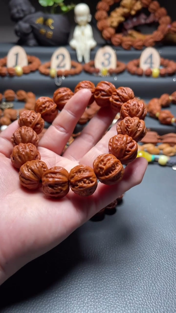 【闪购商品】文玩核桃吊坠核桃手串