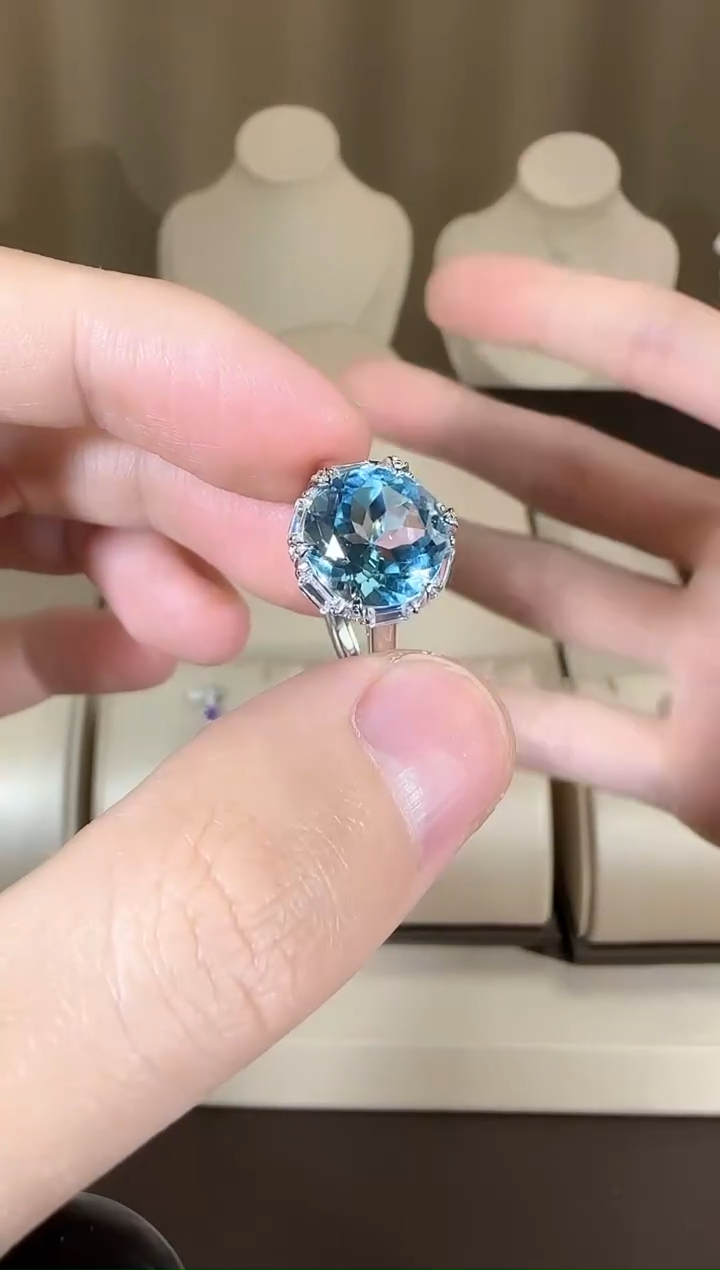 【闪购商品】托帕石戒指银S925镶嵌11mm