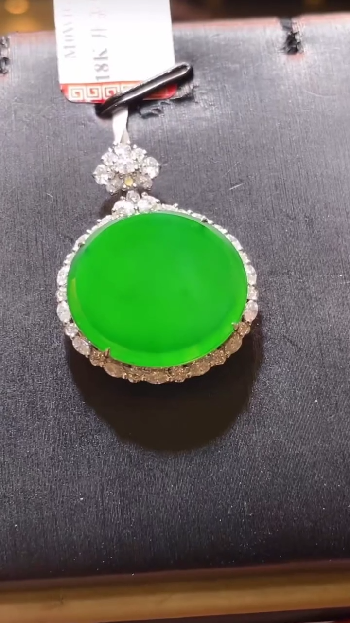 【闪购商品】翡翠颈饰18K金镶嵌天然A货翡翠A3