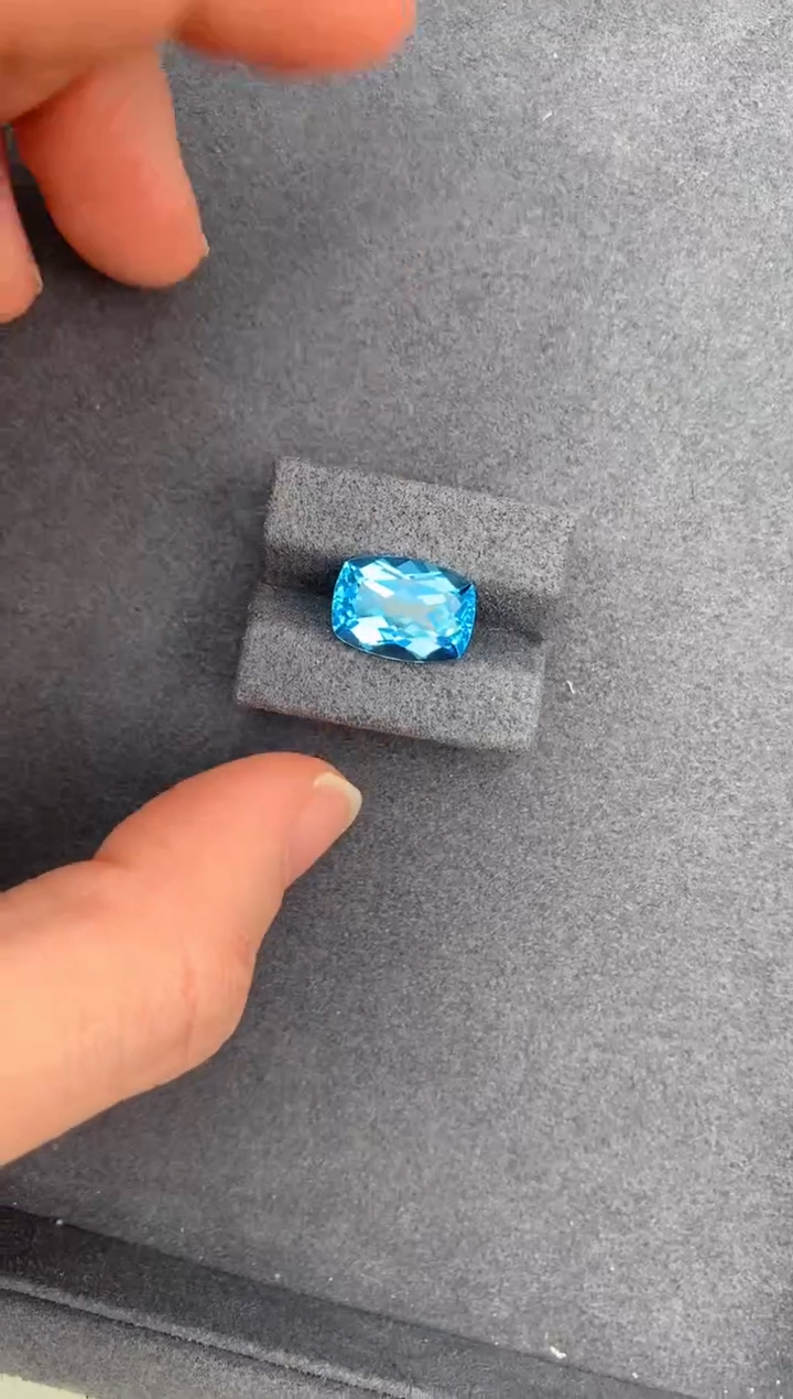 【闪购商品】托帕石裸石未镶嵌7ct托帕石