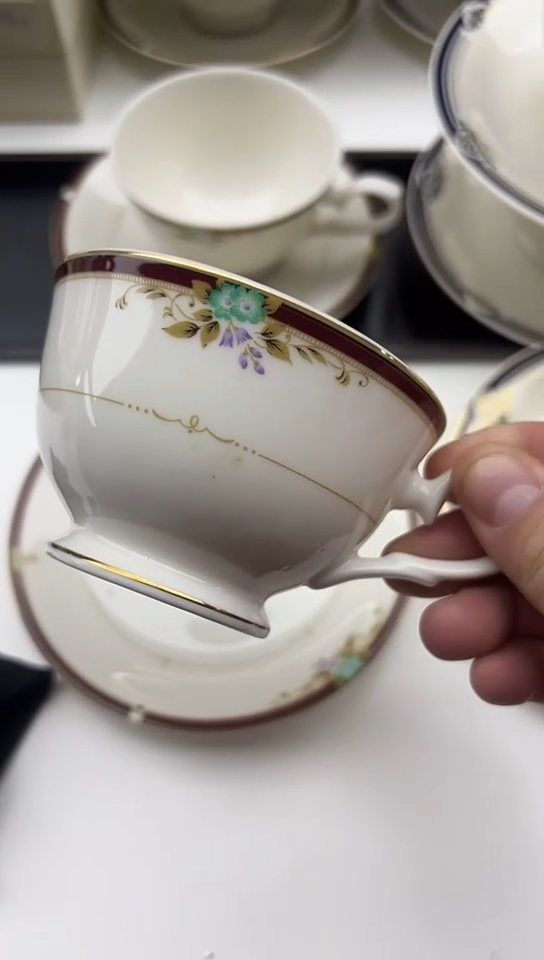 【闪购商品】中古回流瓷器谨慎参拍