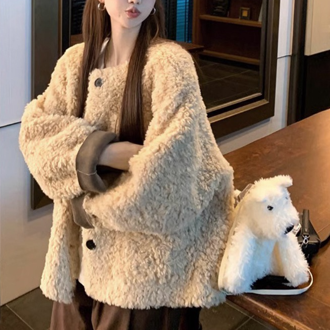 【当天发+运费险】毛毛外套冬季宽松慵懒风保暖休闲外套上衣YY366