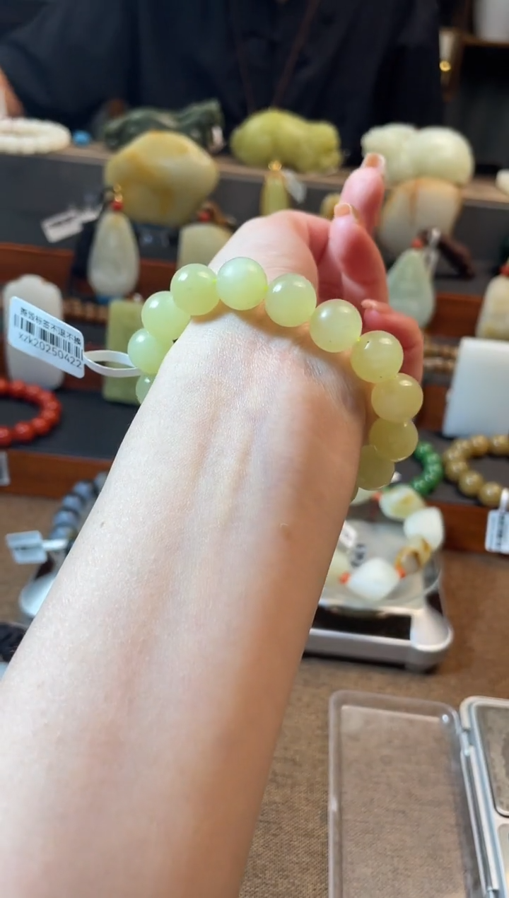 和田玉未镶嵌吊坠(不含链)单圈