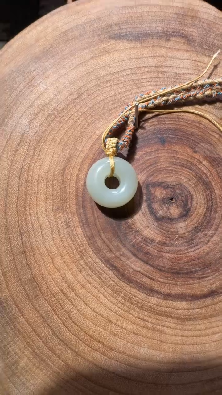 颈饰未镶嵌和田玉甜甜圈