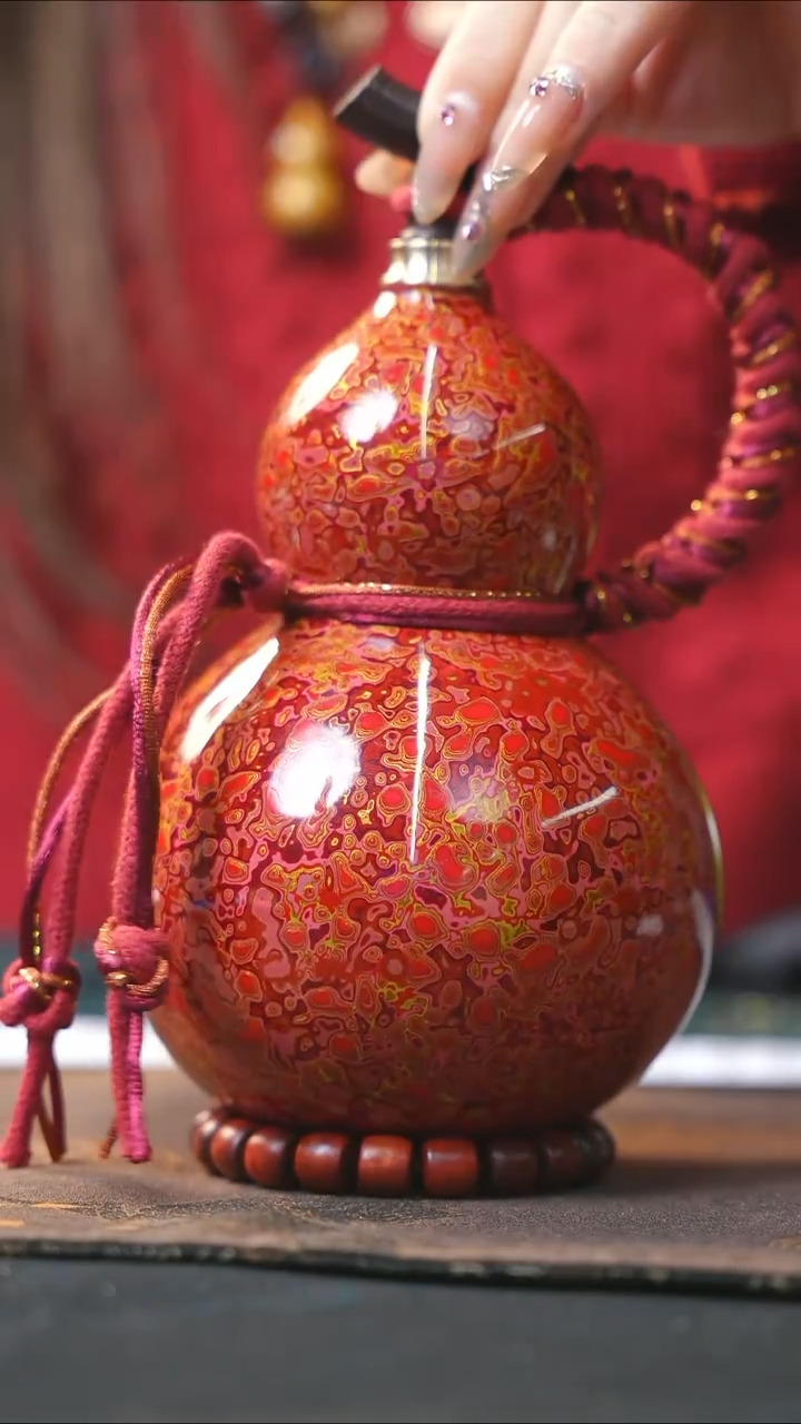 【闪购商品】WZ141漆艺酒葫芦不包手串及旋转底座