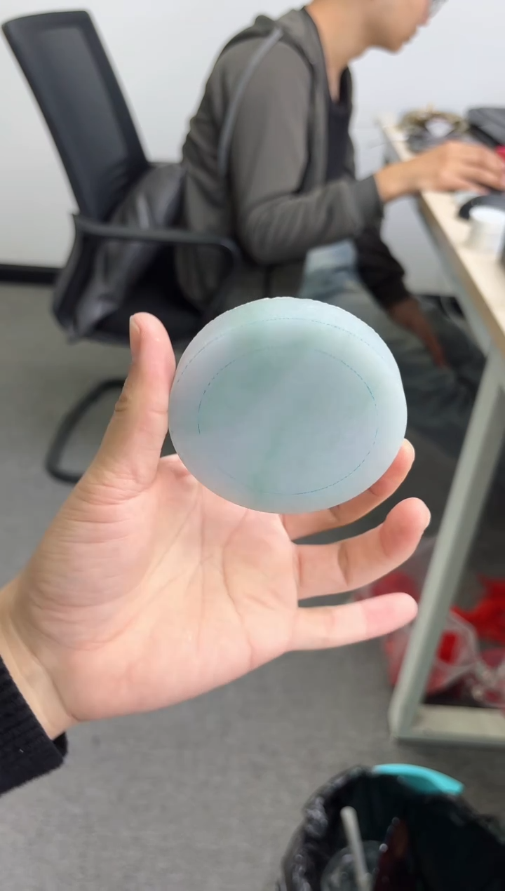 未镶嵌手镯定制翡翠如*手镯