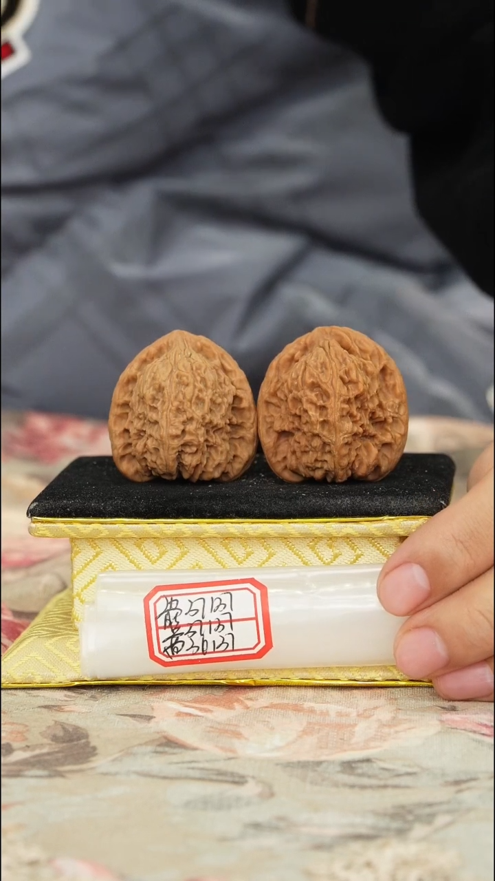 【闪购商品】文玩核桃把件南将石