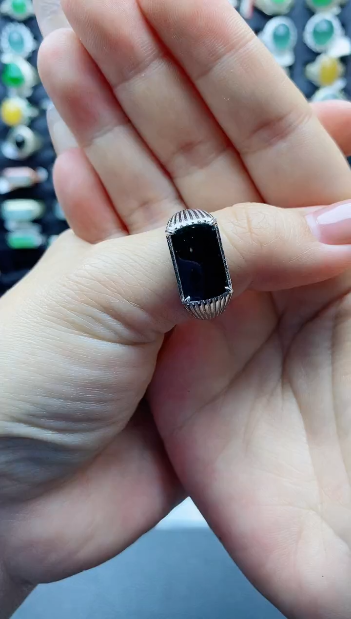 【闪购商品】翡翠戒指银S925镶嵌天然翡翠男戒