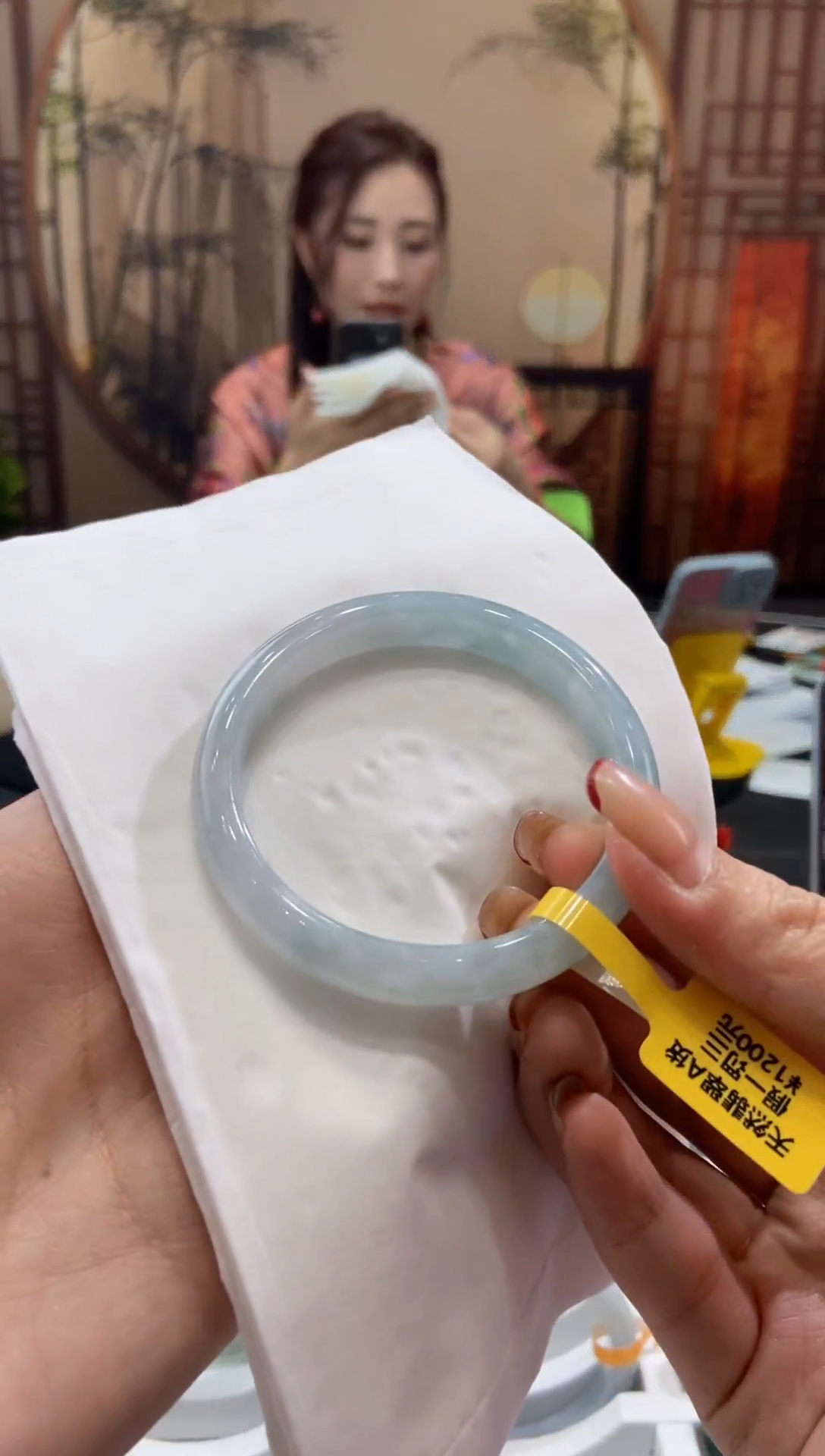 【闪购商品】翡翠手镯未镶嵌00010650