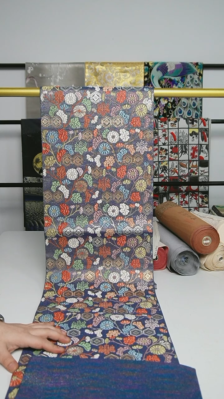 【闪购商品】织绣织锦129彩金小花