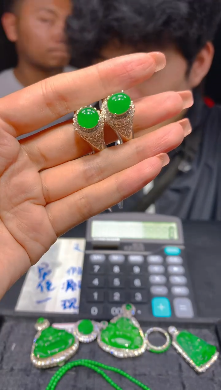 【闪购商品】定制翡翠未镶嵌110多样性发货（发其一）