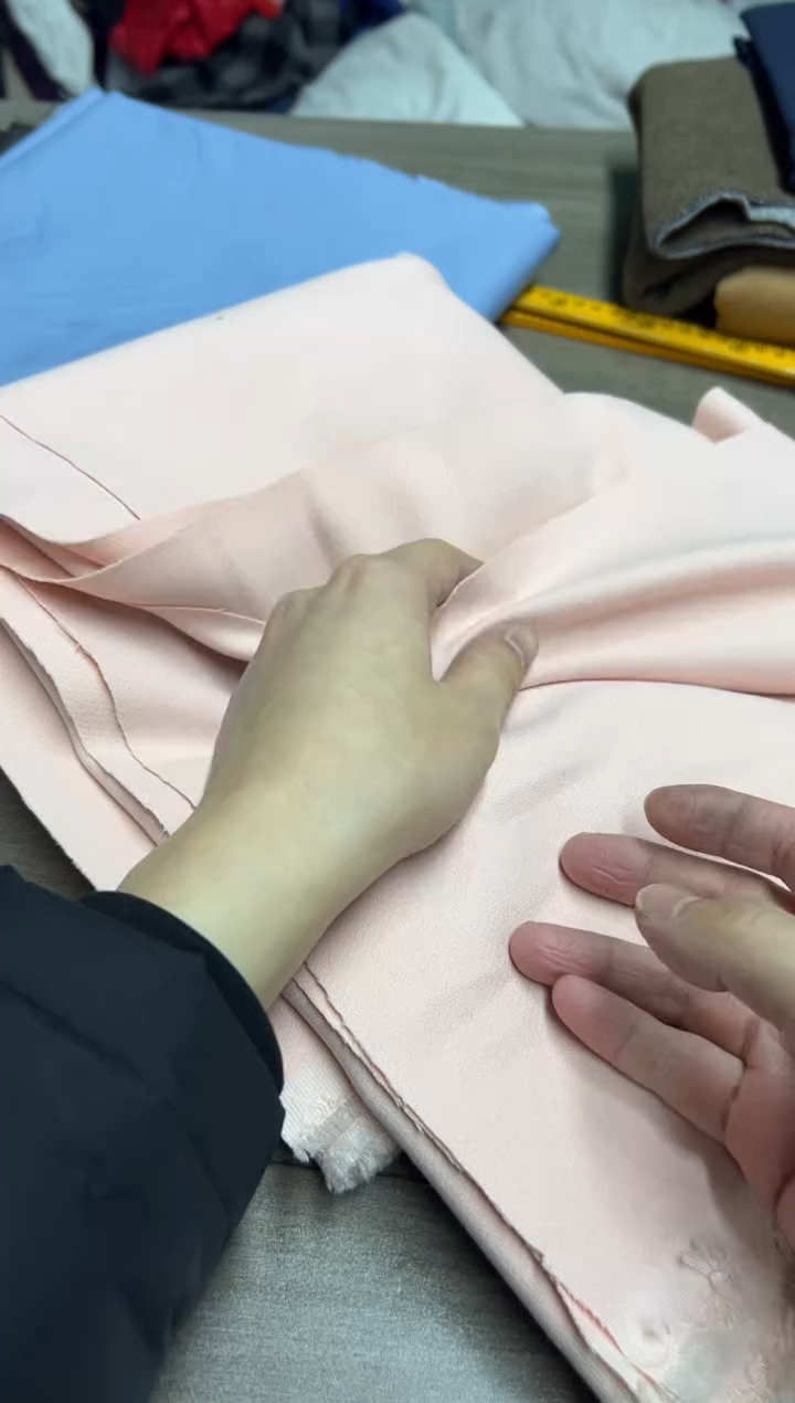 棉46号 浅粉色混纺 厚 2米