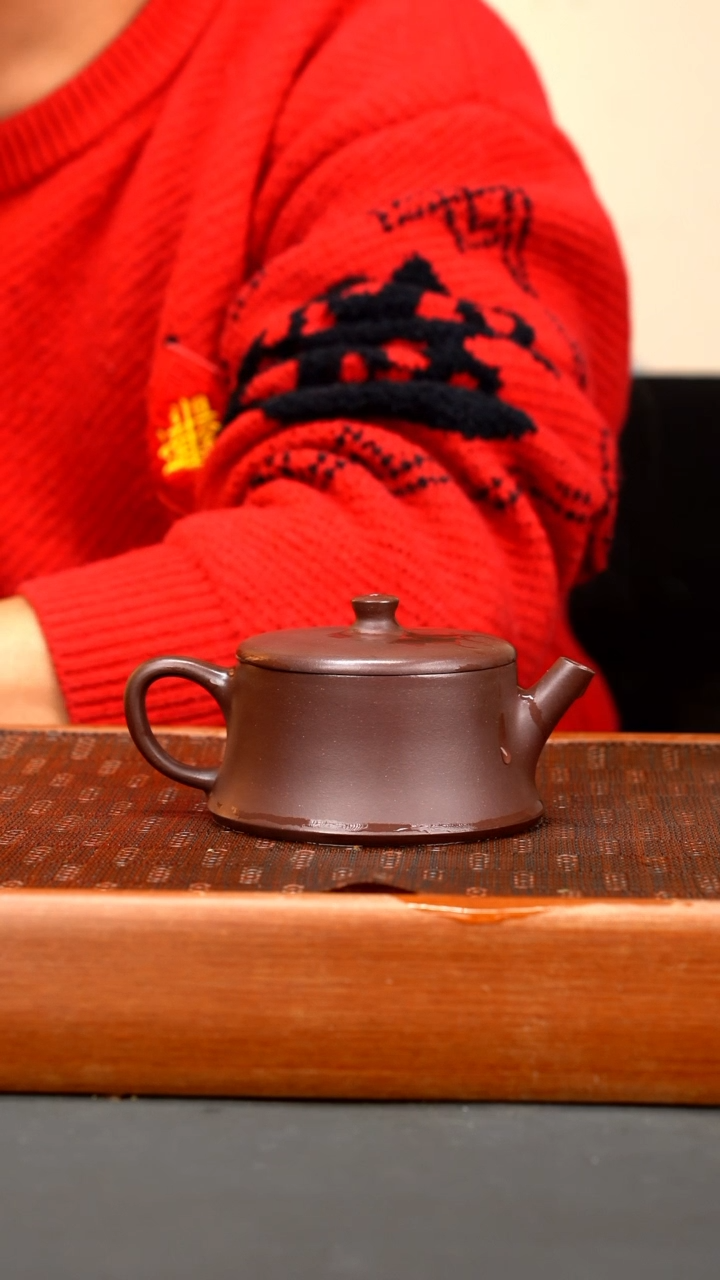 【闪购商品】紫砂茶壶LXR 底槽清云柱