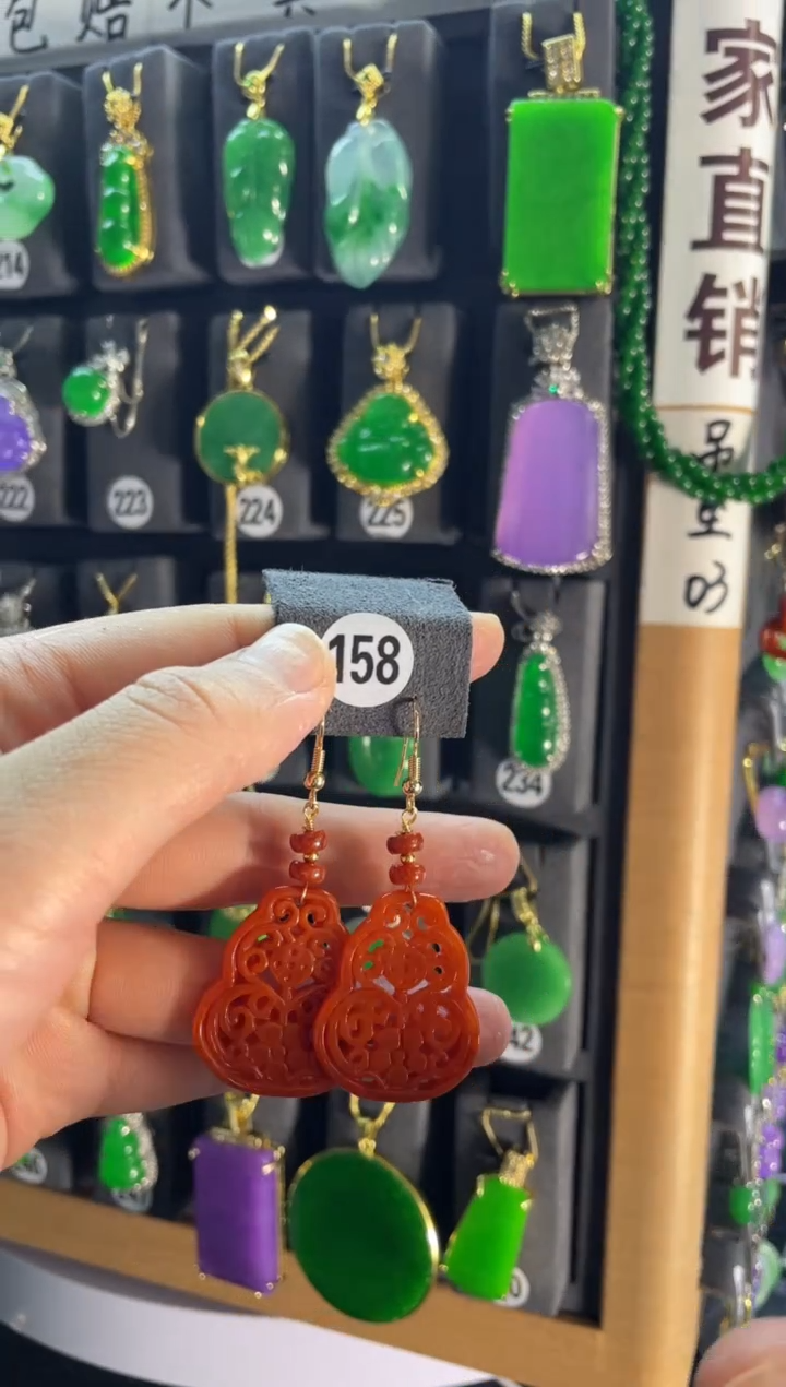 【闪购商品】翡翠耳饰银S925镶嵌158...