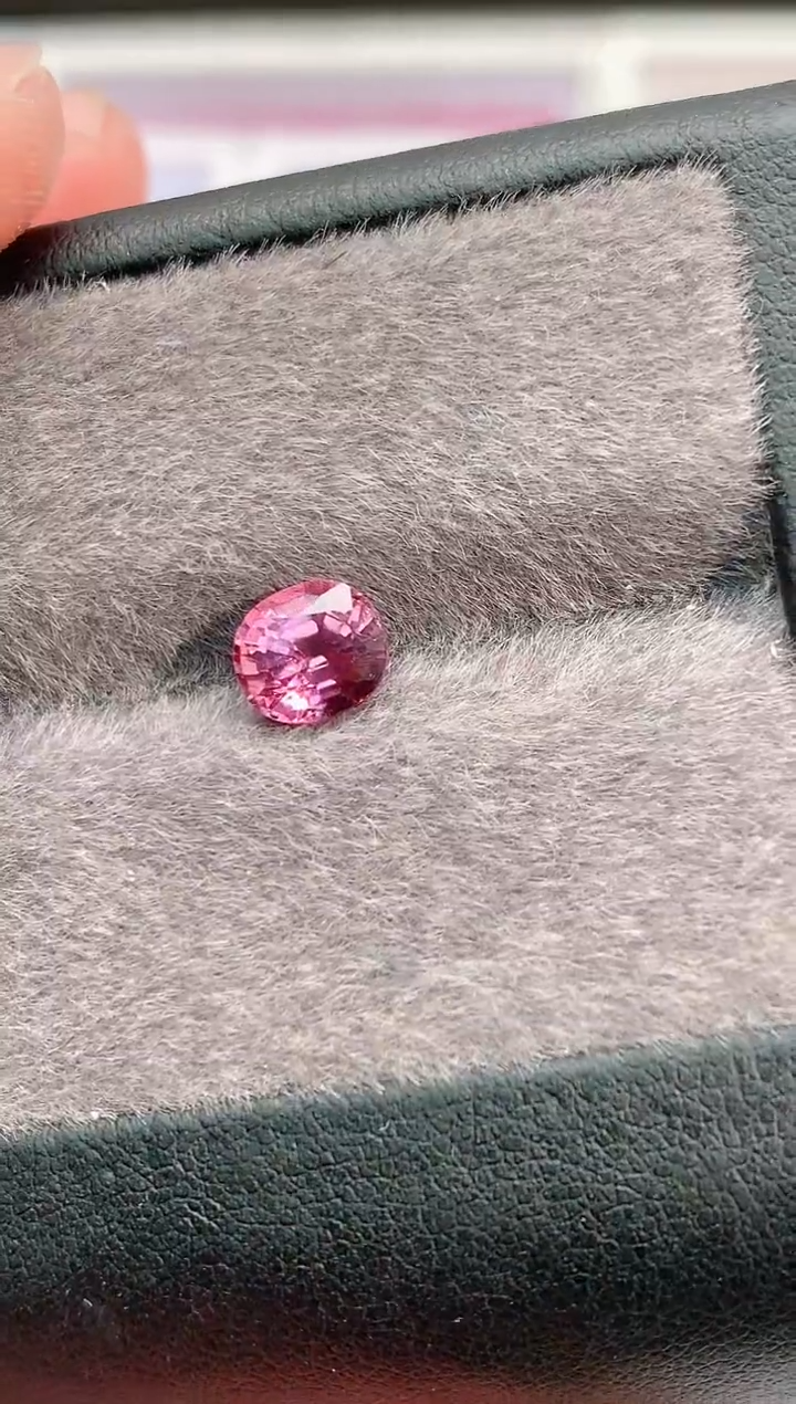 裸石尖晶石1.6-3200天然尖晶石