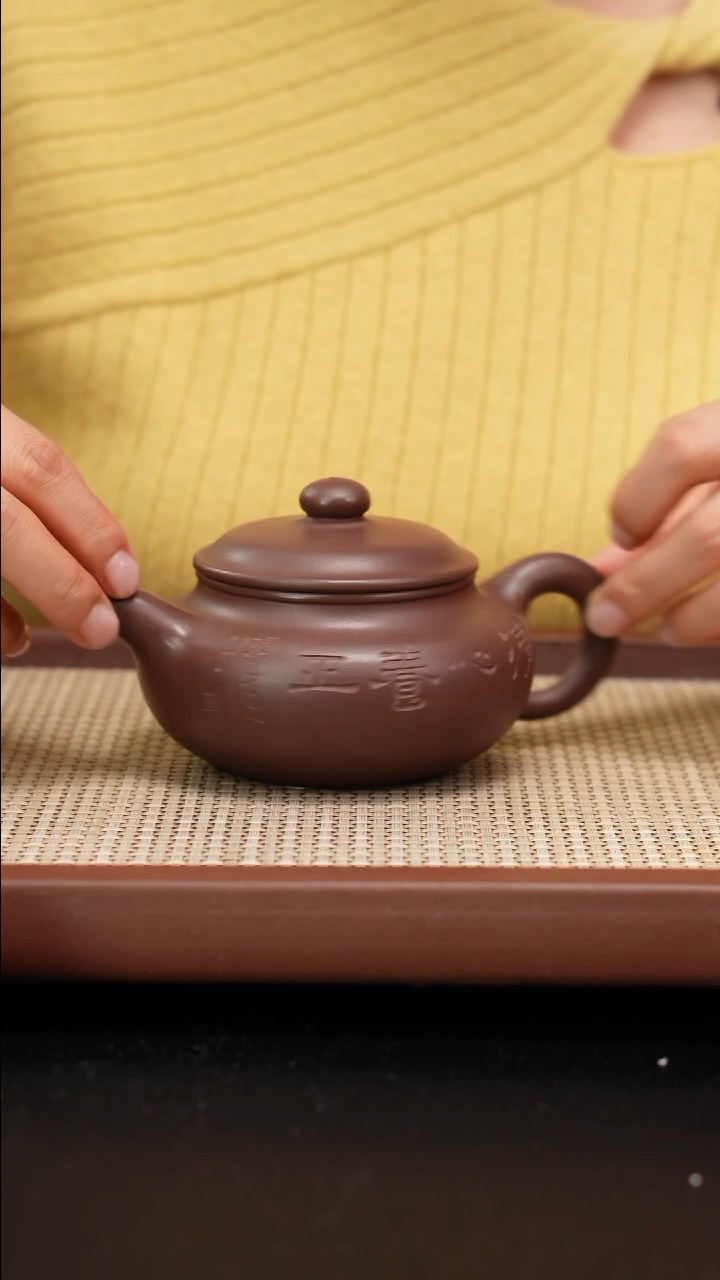 【闪购商品】紫砂茶壶底槽青仿古刻绘竹子260cc