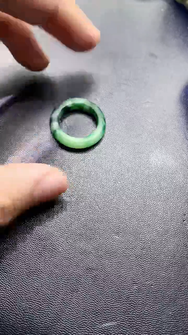 颈饰未镶嵌翡翠天然缅甸a货翡翠