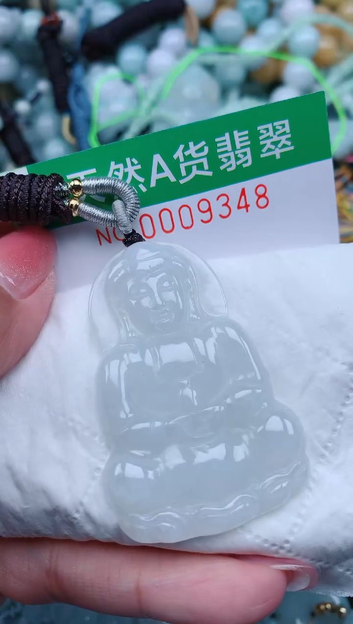 【闪购商品】翡翠颈饰未镶嵌.0009348