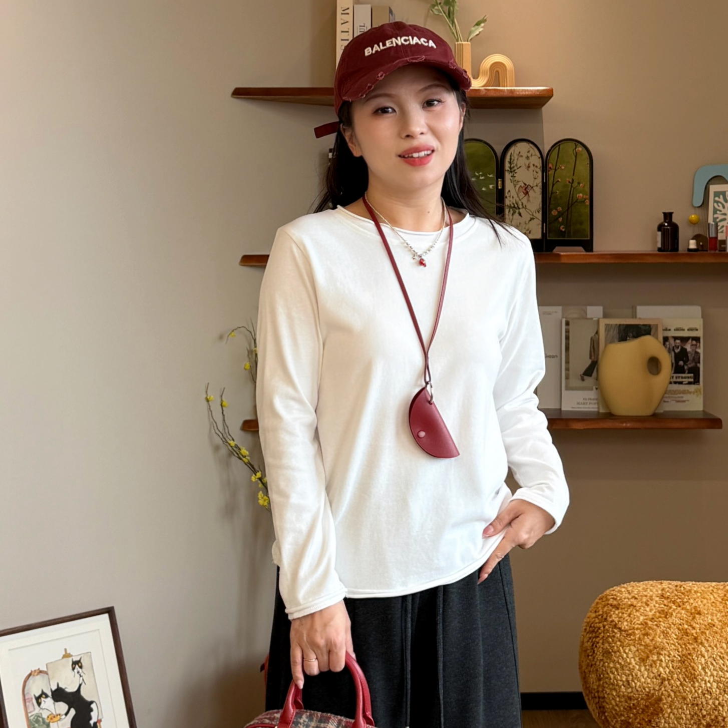 小个子圆圆HP2516气质简约纯色圆领长袖T恤秋冬百搭宽松打底衫女