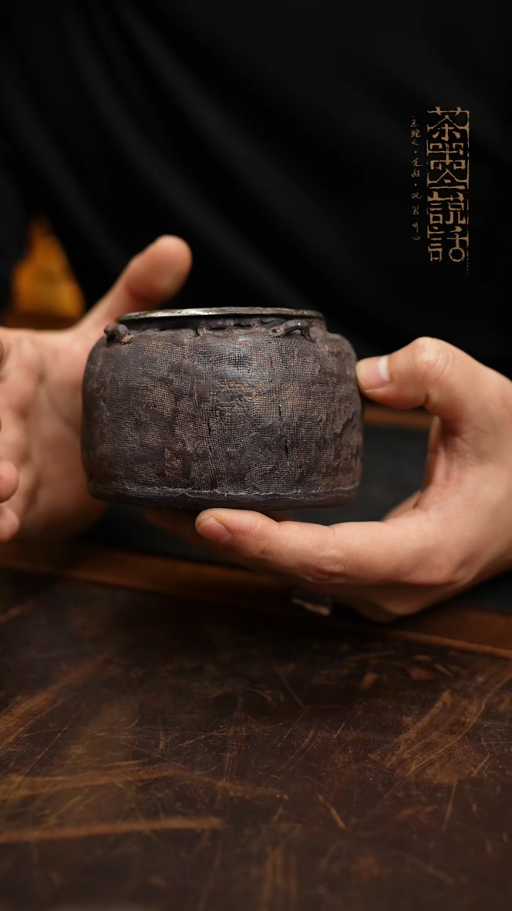 【闪购商品】张国勇手捏紫砂建水......