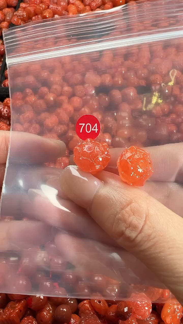 颈饰未镶嵌南红玛瑙1