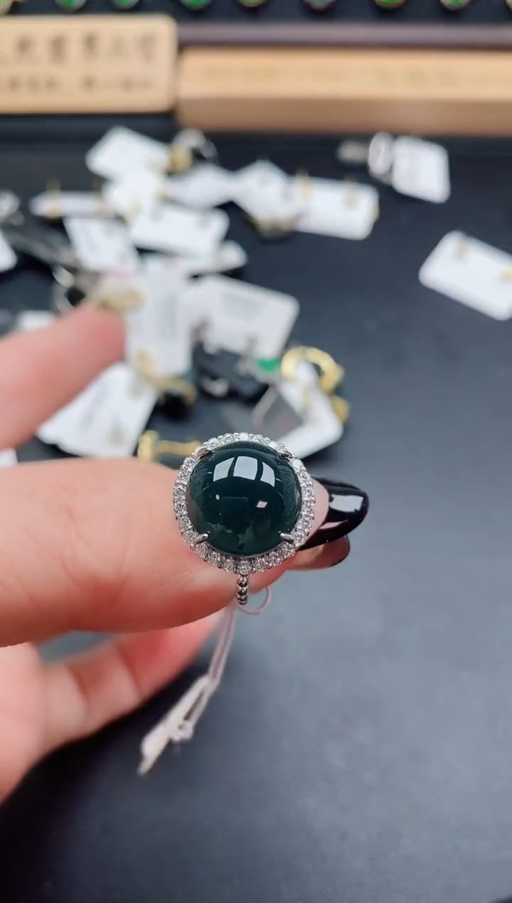 银S925镶嵌戒指翡翠1