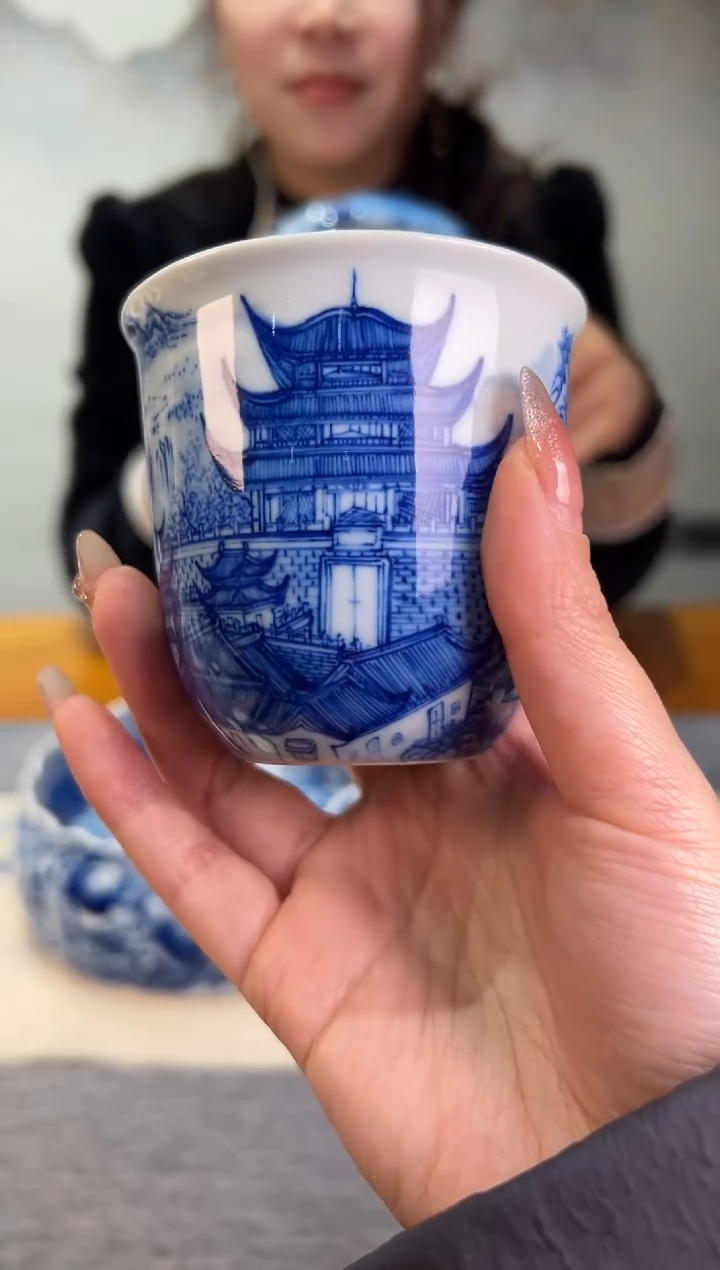 【闪购商品】瓷片朗古               