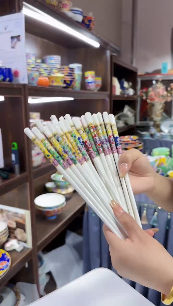 珐琅    筷子10双景德镇餐具    