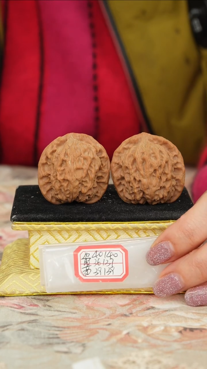 【闪购商品】文玩核桃把件非嫁接北京微修