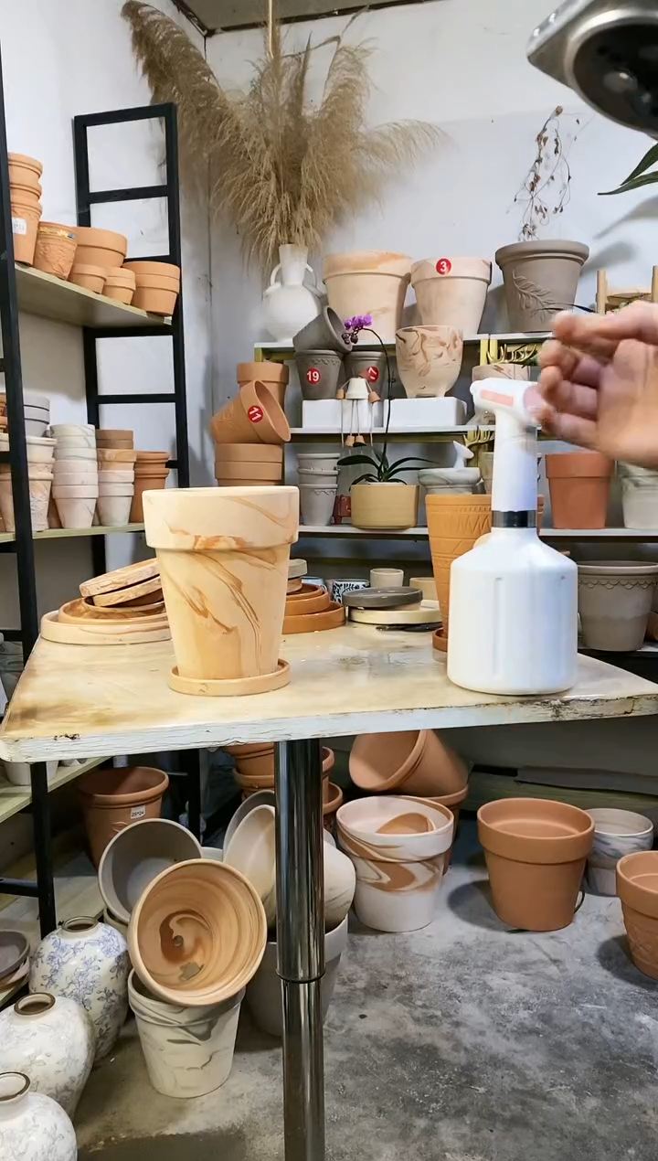 【闪购商品】陶15*18玛奇朵反比例 1盆1托