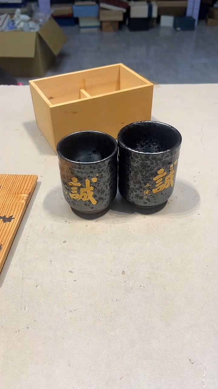 手工艺品琉璃福**镍888