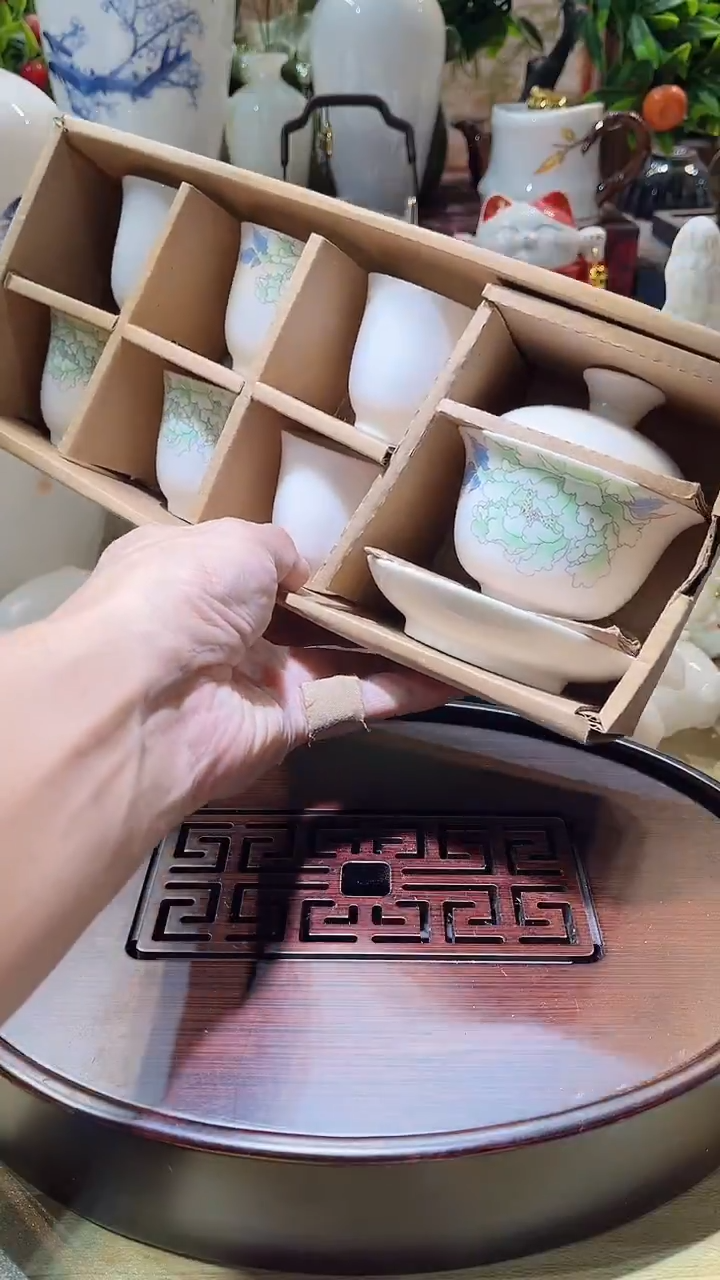 瓷片德艺茶器直播间@@盖碗6杯 盖子破