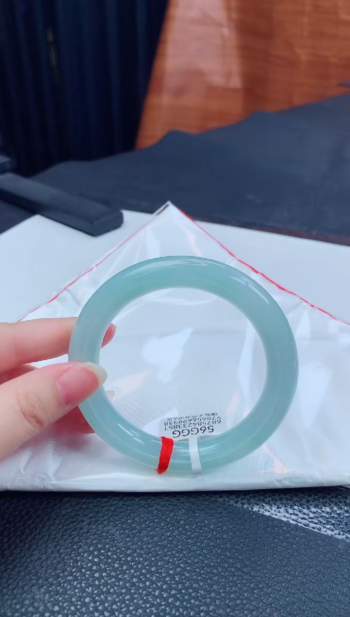 翡翠手镯未镶嵌缅甸天然翡翠A货手镯