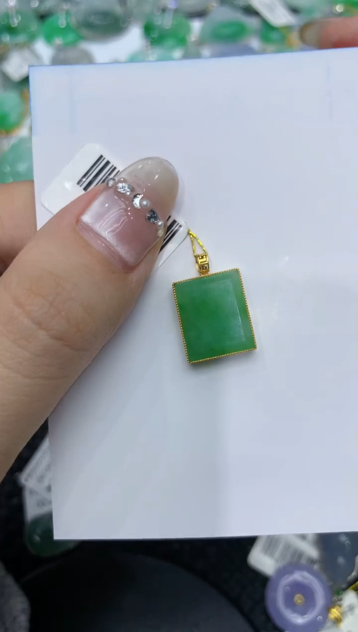 【闪购商品】翡翠颈饰18K金镶嵌222222222