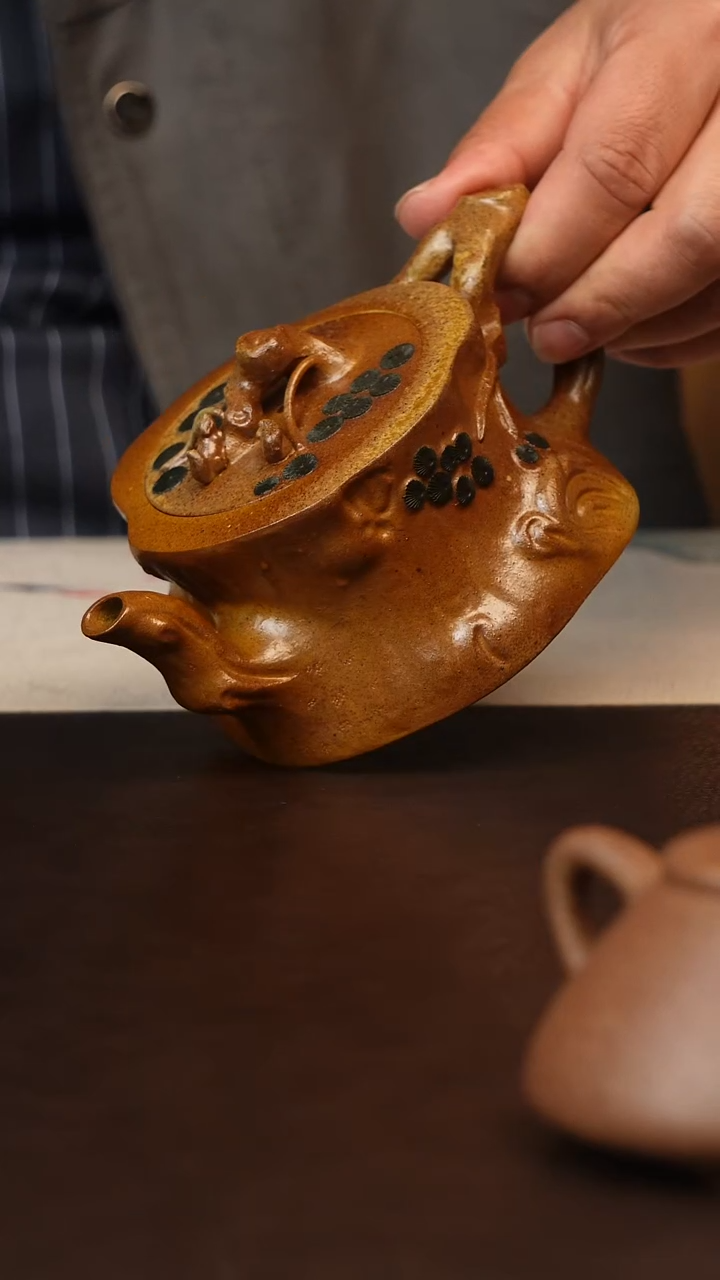 茶壶紫砂老***坊原矿紫砂柴烧树桩