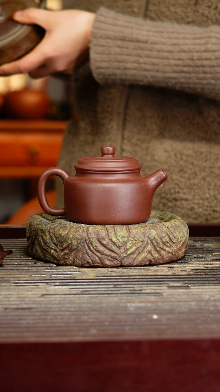 宜兴原矿紫砂壶茶壶宜兴原矿紫砂壶茶壶150C