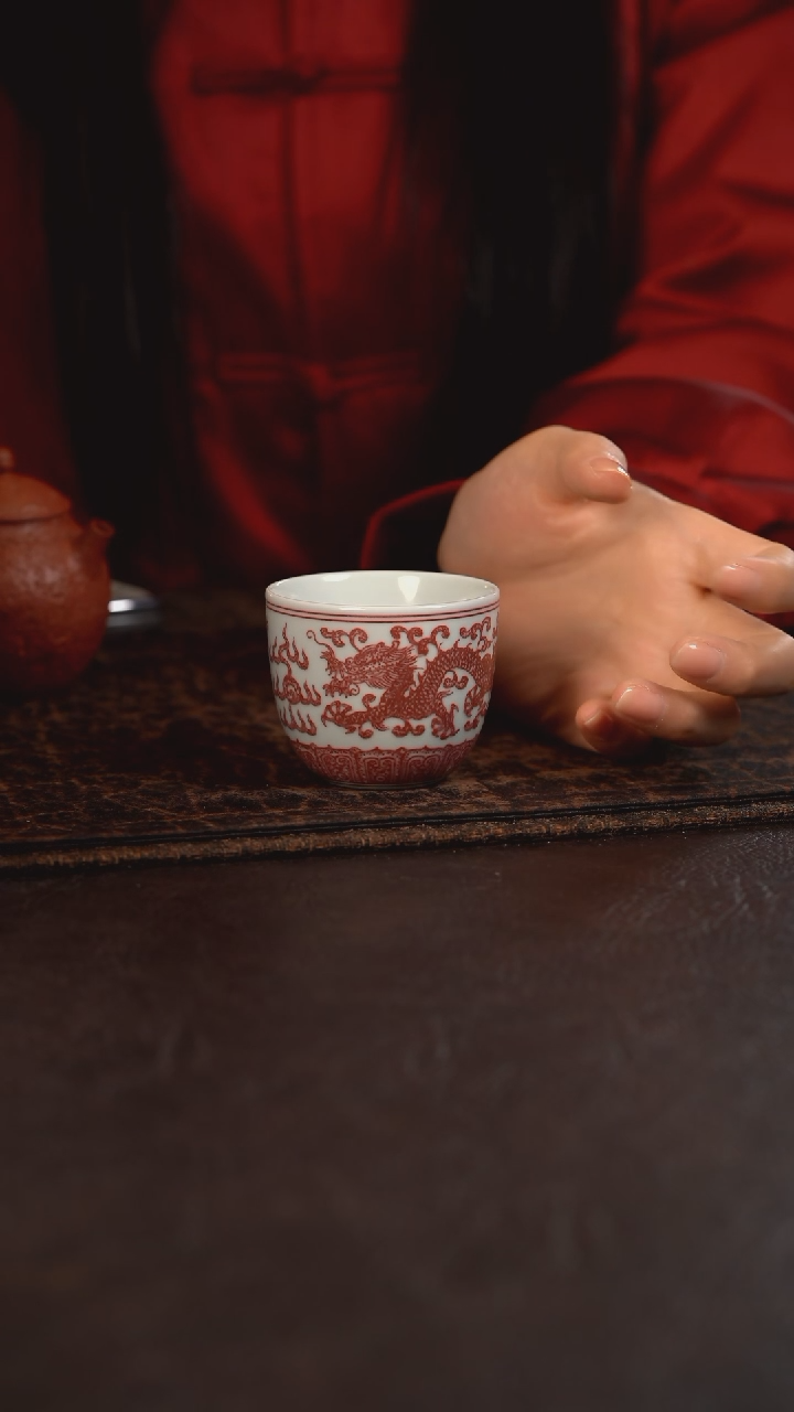 【闪购商品】杯贵红窑釉里红龙纹蛋蛋杯