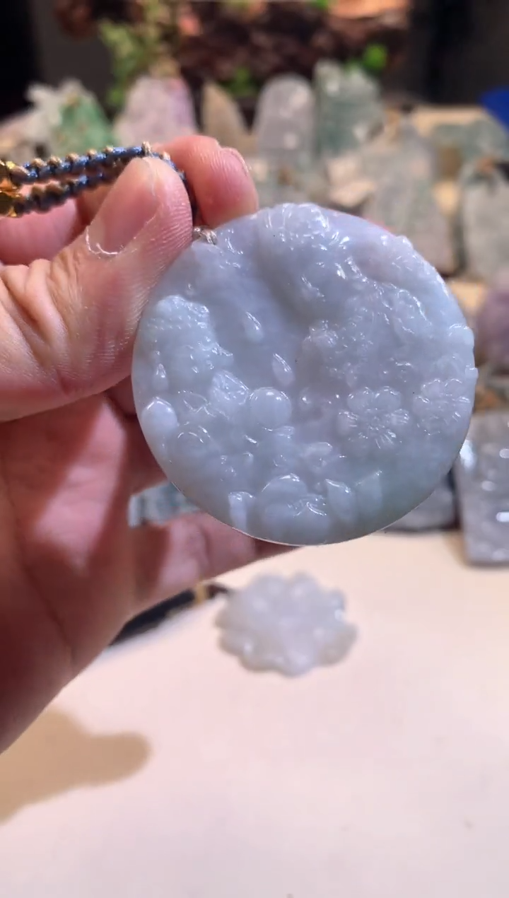 【闪购商品】翡翠颈饰未镶嵌02/08/261