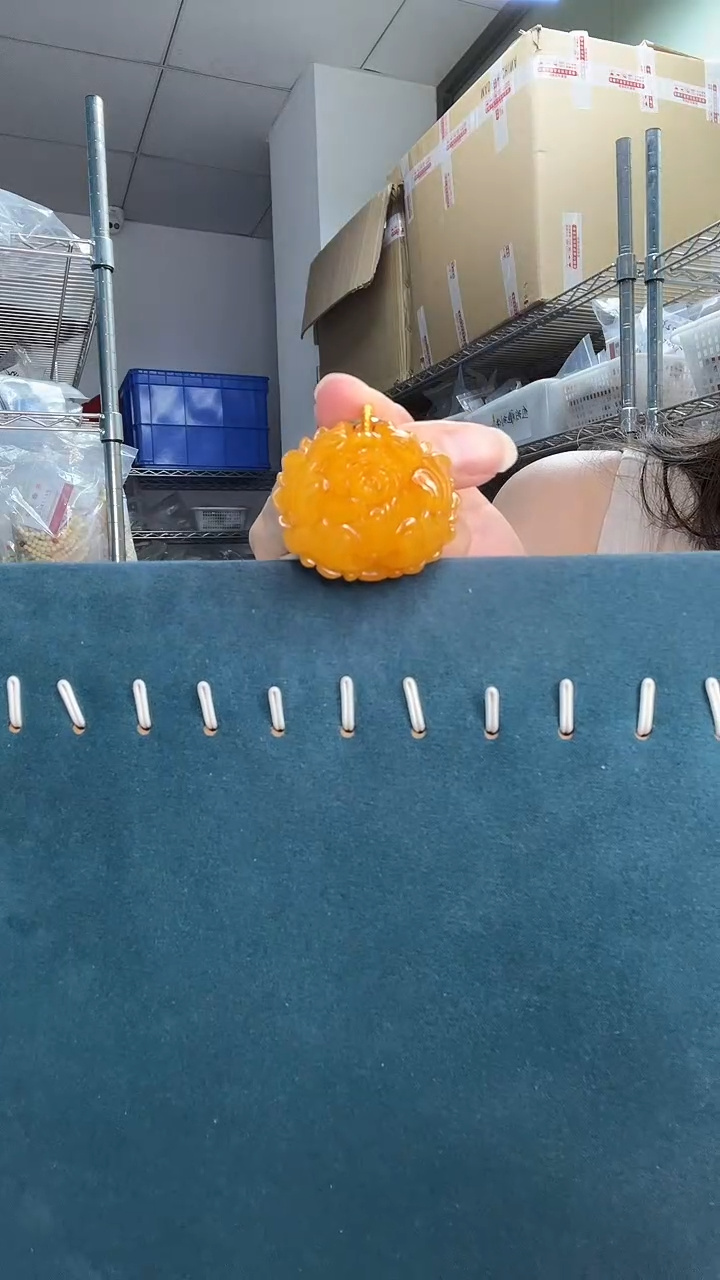 未镶嵌琥珀裸石A1414天然蜜蜡裸发