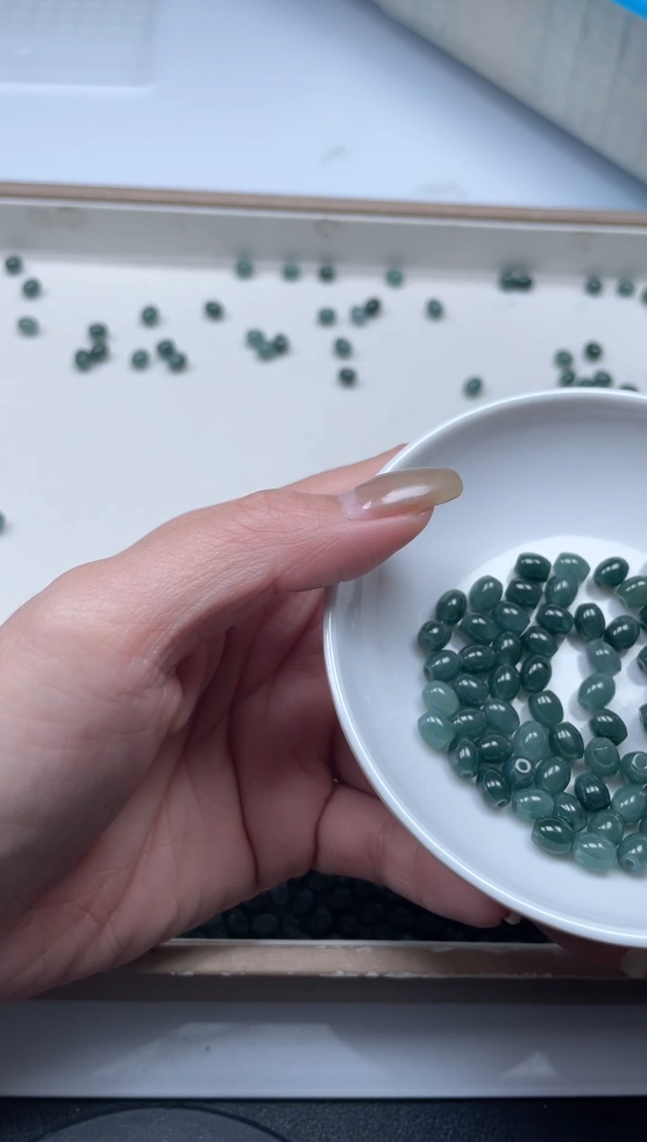 散珠翡翠我***西预存4