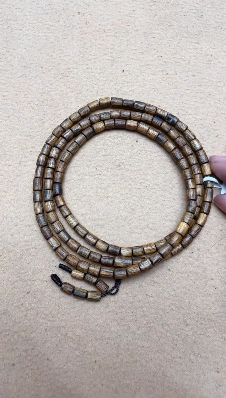 【闪购商品】沉香手串海南莺歌绿棋楠随型多圈多样性发其一