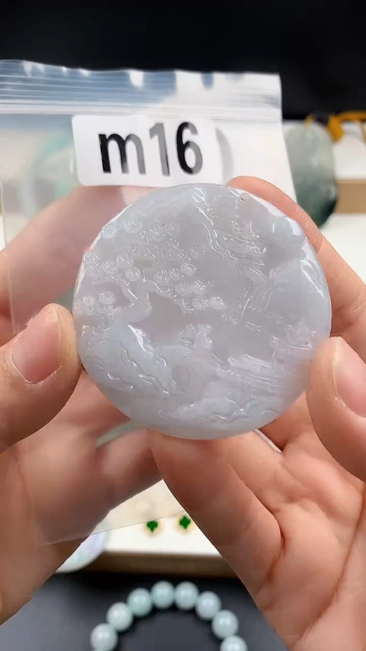 颈饰未镶嵌翡翠天然翡翠吊坠挂件
