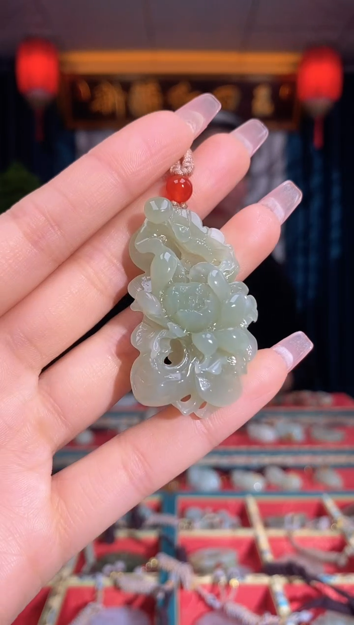 【闪购商品】和田玉颈饰未镶嵌花花