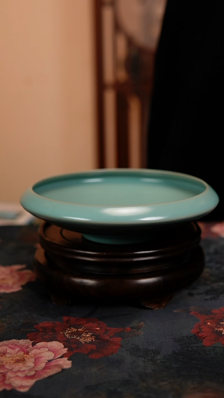 瓷片原产地原矿釉汝瓷