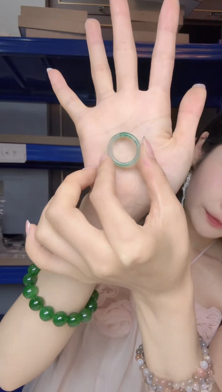 石英质玉（非洲翠）未镶嵌戒指非洲翠戒圈 随机多样性发其一