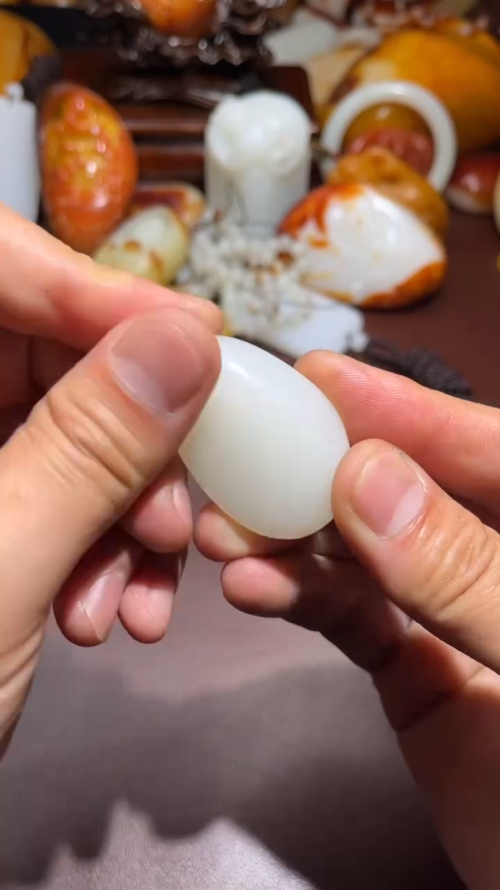 未镶嵌和田玉把件秋**…和田玉