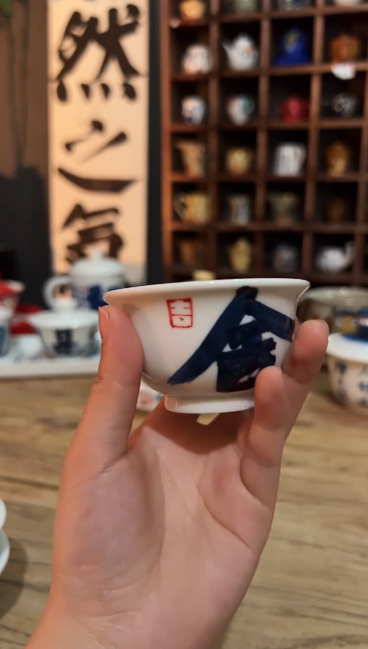 观云听雨原创手绘茶具